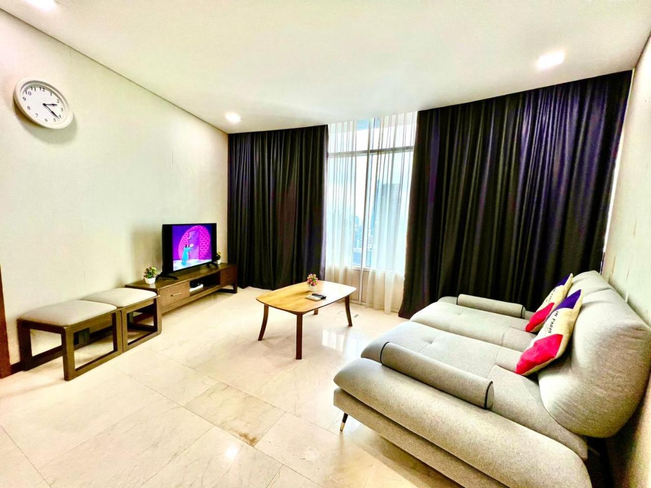 Vortex Suites Klcc By Moonlight Kuala Lumpur Exterior photo