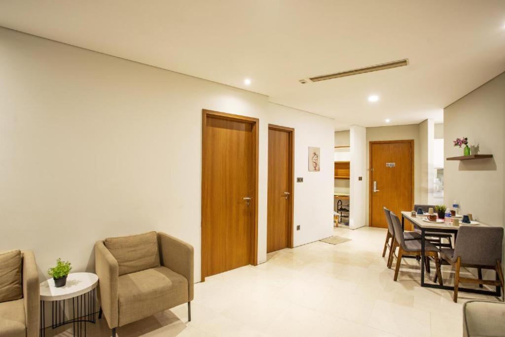 Vortex Suites Klcc By Moonlight Kuala Lumpur Exterior photo